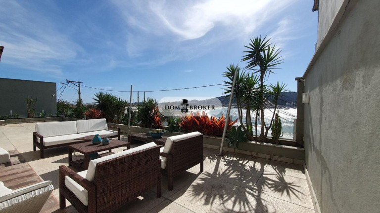 Imagem Casa com 4 Quartos à Venda, 250 m² em Praia Dos Anjos - Arraial Do Cabo