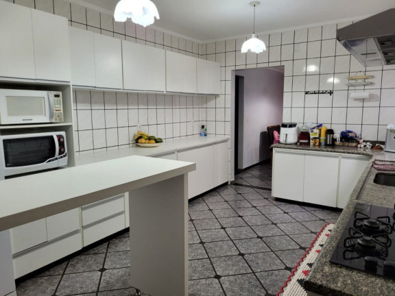 Imagem Imóvel com 7 Quartos à Venda, 1.000 m² em Popular - Rio Verde Imagem Imóvel com 7 Quartos à Venda, 1.000 m² em Popular - Rio Verde
