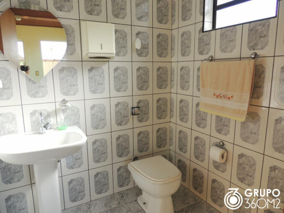 Imagem Casa com 2 Quartos à Venda, 257 m² em Vila Cecília Maria - Santo André Imagem Casa com 2 Quartos à Venda, 257 m² em Vila Cecília Maria - Santo André