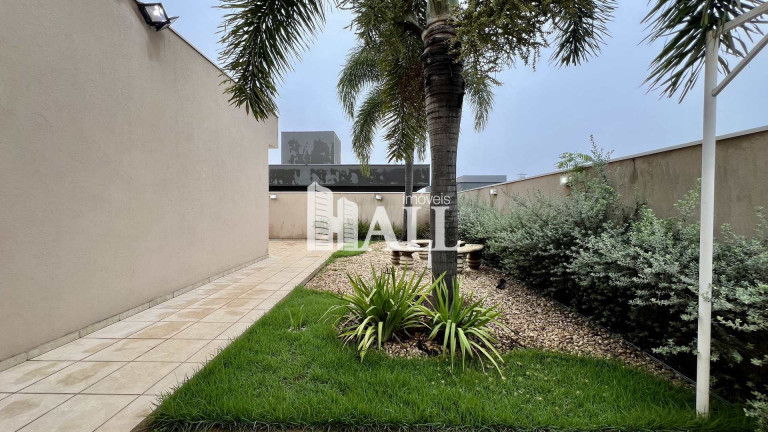 Imagem Casa com 3 Quartos à Venda, 171 m² em Centro - Bady Bassitt Imagem Casa com 3 Quartos à Venda, 171 m² em Centro - Bady Bassitt
