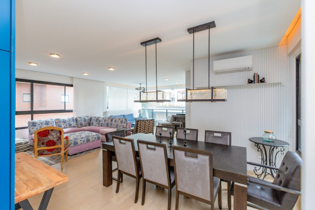 Imagem Apartamento com 2 Quartos à Venda, 138 m² em Moema - São Paulo