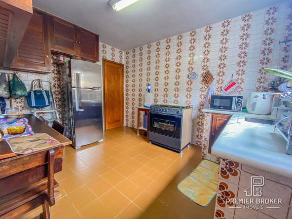 Imagem Apartamento com 4 Quartos à Venda, 123 m² em São Pedro - Teresópolis Imagem Apartamento com 4 Quartos à Venda, 123 m² em São Pedro - Teresópolis