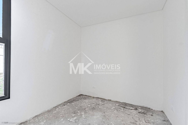 Imagem Sobrado com 3 Quartos à Venda, 150 m² em Santa Cândida - Curitiba Imagem Sobrado com 3 Quartos à Venda, 150 m² em Santa Cândida - Curitiba