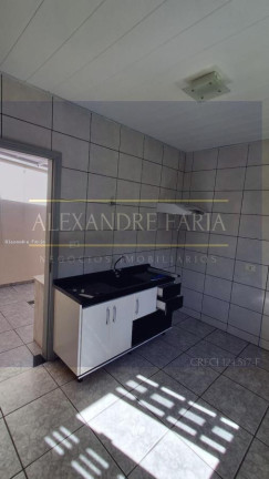 Casa com 2 Quartos para Alugar, 90 m² em Topolandia - São Sebastião