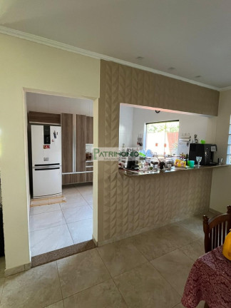 Imagem Casa com 3 Quartos à Venda, 241 m² em Colinas Do Castelo - Jaguariúna Imagem Casa com 3 Quartos à Venda, 241 m² em Colinas Do Castelo - Jaguariúna
