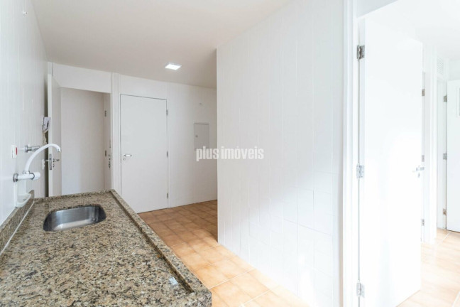 Imagem Apartamento com 3 Quartos à Venda, 100 m² em Moema - São Paulo Imagem Apartamento com 3 Quartos à Venda, 100 m² em Moema - São Paulo