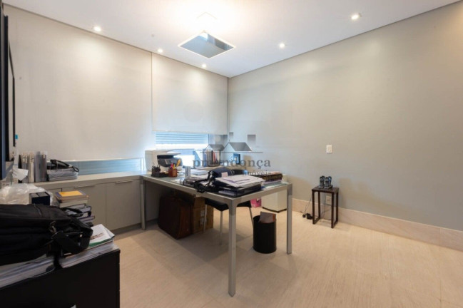 Imagem Apartamento com 4 Quartos à Venda, 320 m² em Pacaembu - São Paulo Imagem Apartamento com 4 Quartos à Venda, 320 m² em Pacaembu - São Paulo