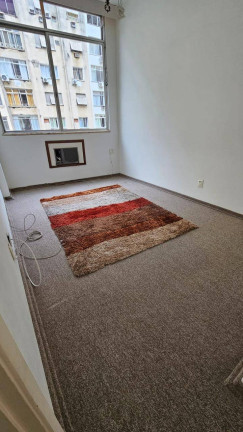 Imagem Apartamento com 3 Quartos à Venda,  em Copacabana - Rio De Janeiro