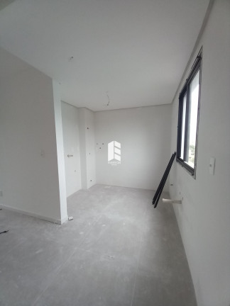 Imagem Apartamento com 2 Quartos à Venda, 80 m² em Duque De Caxias - Santa Maria