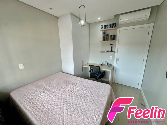 Imagem Apartamento com 3 Quartos à Venda, 82 m² em Barreiros - São José