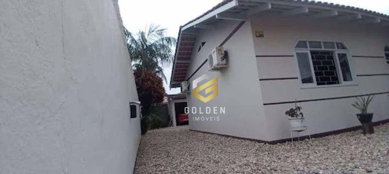 Imagem Casa com 2 Quartos à Venda, 139 m² em Universitário - Tijucas