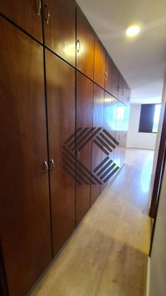 Imagem Apartamento com 3 Quartos à Venda, 209 m² em Centro - Sorocaba