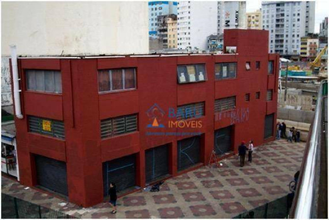 Edifício Residencial à Venda, 350 m² em Centro - São Paulo