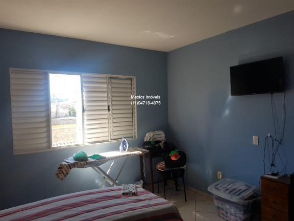 Imagem Imóvel com 3 Quartos à Venda,  em Vila Santa Terezinha - Várzea Paulista