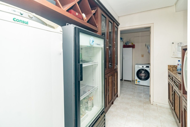 Imagem Imóvel com 3 Quartos à Venda,  em Auxiliadora - Porto Alegre