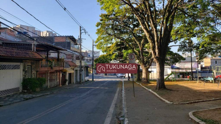Imagem Casa com 3 Quartos à Venda, 167 m² em Jardim Flor Da Montanha - Guarulhos Imagem Casa com 3 Quartos à Venda, 167 m² em Jardim Flor Da Montanha - Guarulhos