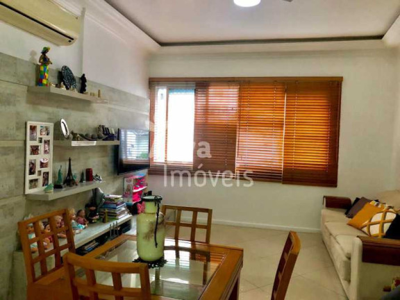Imagem Apartamento com 2 Quartos à Venda, 70 m² em Copacabana - Rio De Janeiro