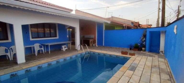 Casa com 3 Quartos à Venda, 390 m² em Parque Daville - Peruíbe