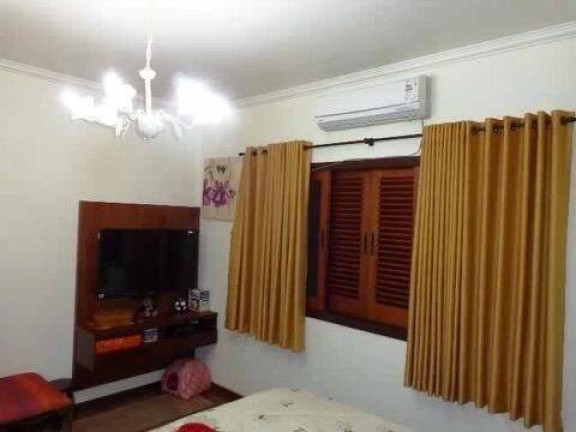 Imagem Casa com 4 Quartos à Venda, 280 m² em Vila Jaboticabeira - Taubaté Imagem Casa com 4 Quartos à Venda, 280 m² em Vila Jaboticabeira - Taubaté