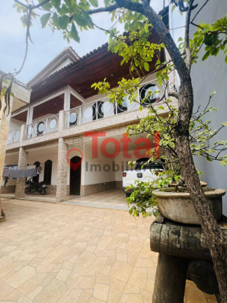 Casa com 4 Quartos à Venda, 400 m² em Cidade Nobre - Ipatinga