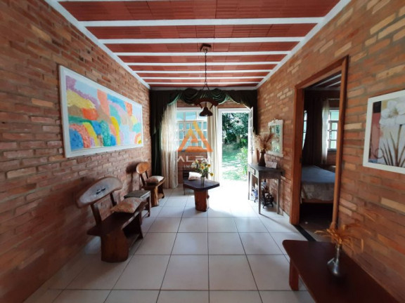 Imagem Chácara com 3 Quartos à Venda, 2.680 m²