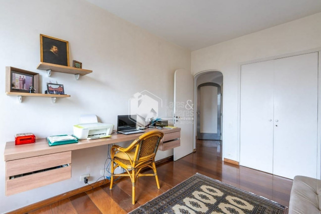 Imagem Imóvel com 4 Quartos à Venda, 576 m² em Vila Andrade - São Paulo Imagem Imóvel com 4 Quartos à Venda, 576 m² em Vila Andrade - São Paulo