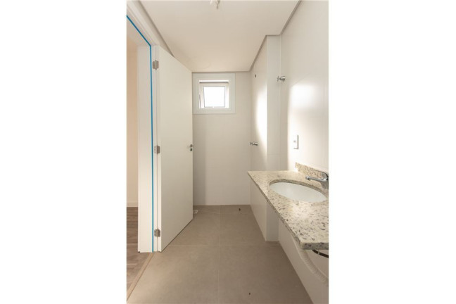 Imagem Imóvel com 2 Quartos à Venda,  em Santa Maria Goretti - Porto Alegre