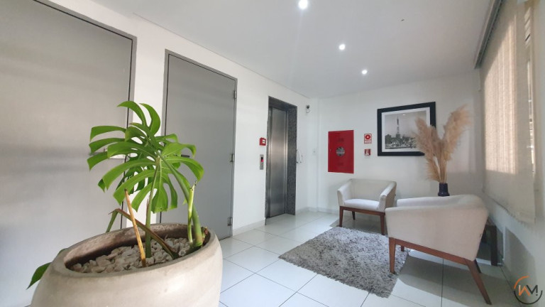 Imagem Apartamento com 1 Quarto à Venda, 45 m² em Pinheirinho - Curitiba Imagem Apartamento com 1 Quarto à Venda, 45 m² em Pinheirinho - Curitiba