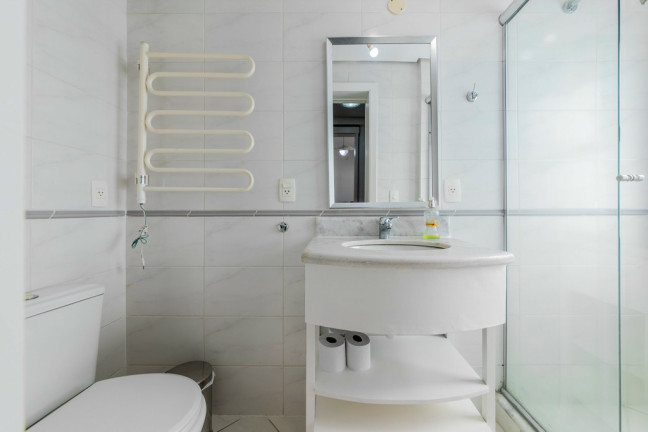 Imagem Apartamento com 4 Quartos à Venda, 321 m² em Bela Vista - Porto Alegre Imagem Apartamento com 4 Quartos à Venda, 321 m² em Bela Vista - Porto Alegre