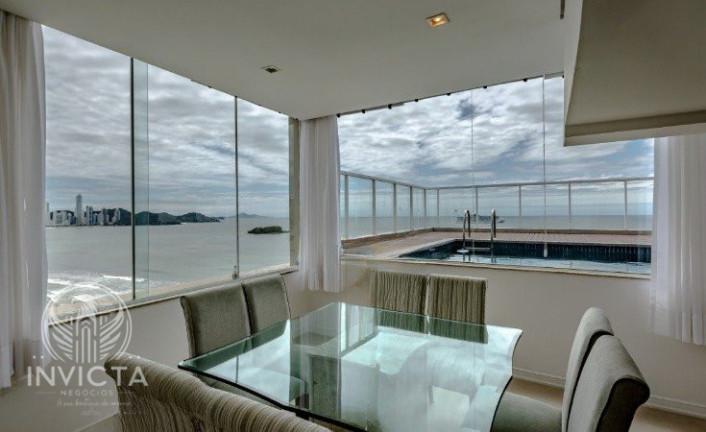 Imagem Apartamento com 5 Quartos à Venda, 650 m² em Centro - Balneário Camboriú