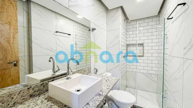 Imagem Apartamento com 3 Quartos à Venda, 140 m² em Copacabana - Rio De Janeiro Imagem Apartamento com 3 Quartos à Venda, 140 m² em Copacabana - Rio De Janeiro