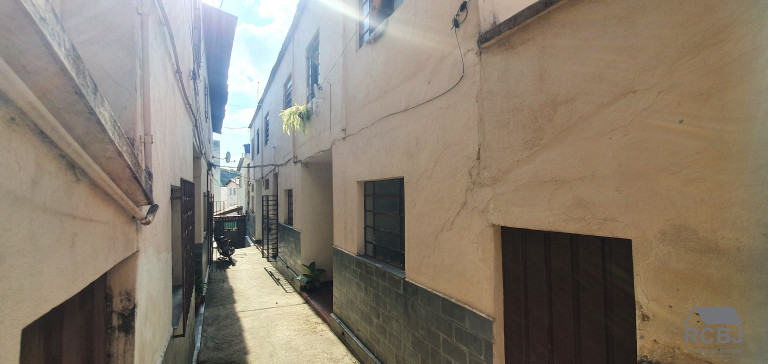 Imagem Casa com 26 Quartos à Venda,  em João Pinheiro - Belo Horizonte