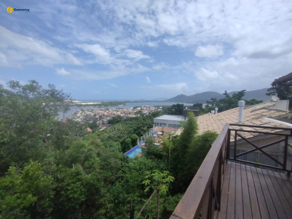 Imagem Casa com 3 Quartos à Venda, 657 m² em Lagoa Da Conceição - Florianópolis Imagem Casa com 3 Quartos à Venda, 657 m² em Lagoa Da Conceição - Florianópolis