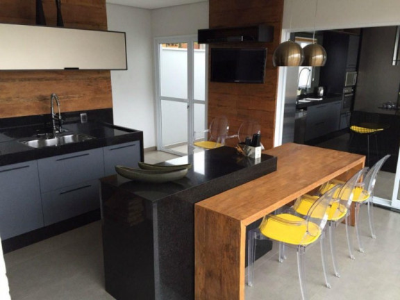 Imagem Sobrado com 3 Quartos à Venda, 300 m² em Jardim Residencial Mont Blanc - Sorocaba Imagem Sobrado com 3 Quartos à Venda, 300 m² em Jardim Residencial Mont Blanc - Sorocaba
