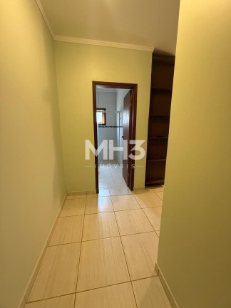 Imagem Casa de Condomínio com 3 Quartos à Venda, 160 m² em Parque Xangrilá - Campinas Imagem Casa de Condomínio com 3 Quartos à Venda, 160 m² em Parque Xangrilá - Campinas