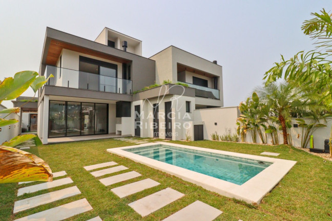 Imagem Casa com 3 Quartos à Venda, 237 m² em Lagoa Da Conceição - Florianópolis