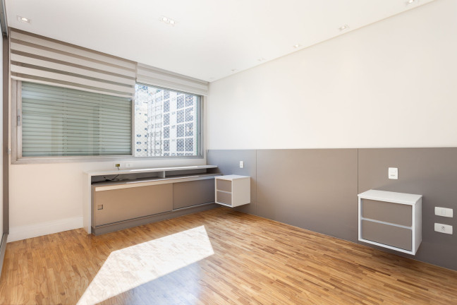 Imagem Apartamento com 2 Quartos à Venda, 138 m² em Itaim Bibi - São Paulo Imagem Apartamento com 2 Quartos à Venda, 138 m² em Itaim Bibi - São Paulo