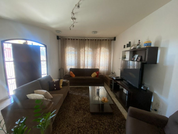 Casa com 4 Quartos à Venda ou Locação, 438 m² em Jardim Carlos Cooper - Suzano