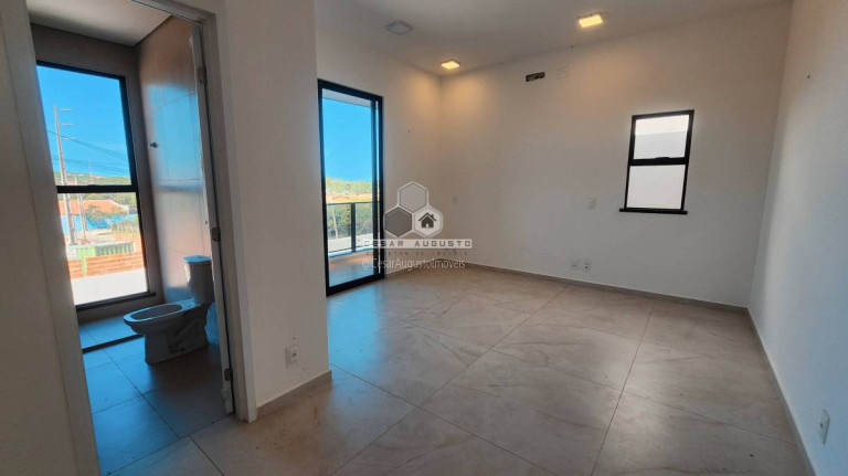 Imagem Casa com 4 Quartos à Venda, 158 m²