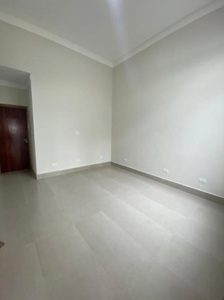 Imagem Casa com 3 Quartos à Venda, 107 m² em Jardim América - Marília Imagem Casa com 3 Quartos à Venda, 107 m² em Jardim América - Marília