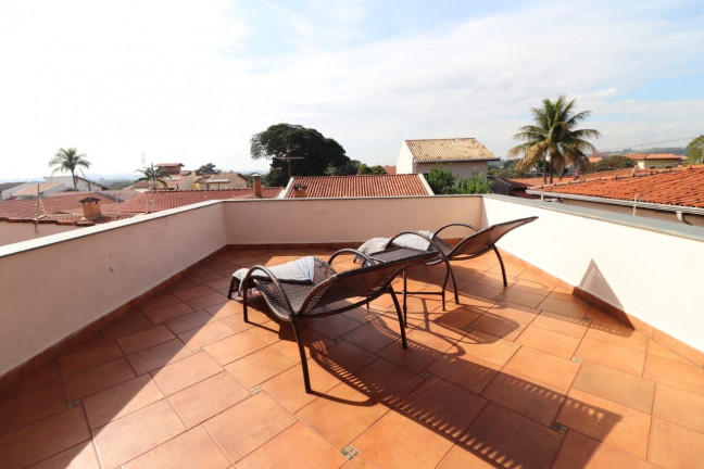 Imagem Sobrado com 3 Quartos à Venda, 255 m² em Cidade Universitária - Campinas