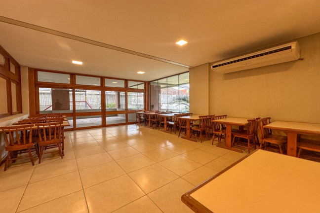 Imagem Apartamento com 3 Quartos à Venda, 120 m² em Menino Deus - Porto Alegre