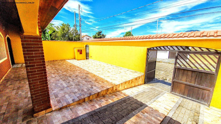 Imagem Casa com 3 Quartos à Venda, 172 m² em Balneário Flórida - Peruíbe Imagem Casa com 3 Quartos à Venda, 172 m² em Balneário Flórida - Peruíbe