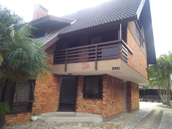 Imagem Casa com 3 Quartos à Venda, 630 m² em Guaíra - Curitiba Imagem Casa com 3 Quartos à Venda, 630 m² em Guaíra - Curitiba