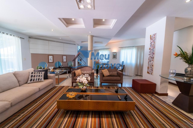 Imagem Casa com 7 Quartos à Venda, 856 m² em Park Way - Brasília Imagem Casa com 7 Quartos à Venda, 856 m² em Park Way - Brasília