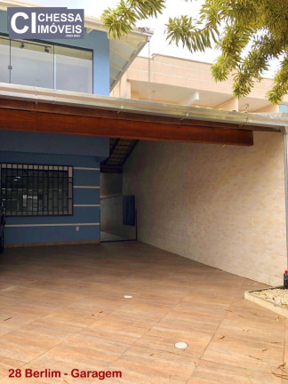 Imagem Casa com 3 Quartos à Venda, 150 m² em Santa Regina - Camboriú