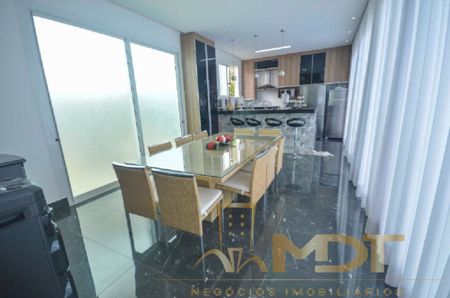 Imagem Casa com 4 Quartos à Venda, 375 m² em Condomínio Residencial Gran Park I - Vespasiano