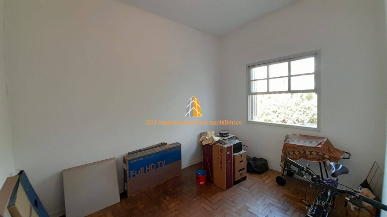 Imagem Casa com 5 Quartos à Venda, 140 m² em Instituto De Previdência - São Paulo Imagem Casa com 5 Quartos à Venda, 140 m² em Instituto De Previdência - São Paulo