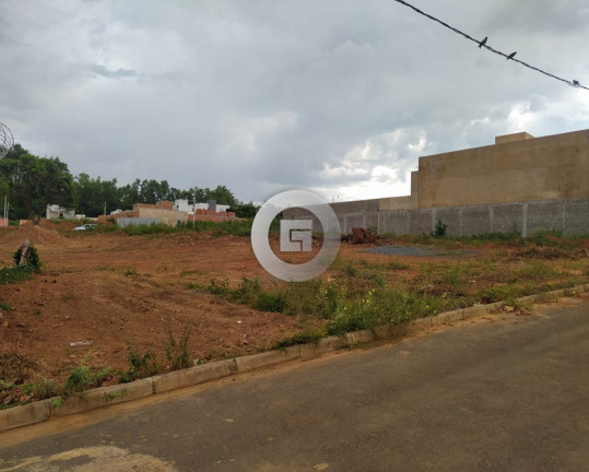 Imagem Terreno à Venda, 343 m² em Ibituruna - Montes Claros Imagem Terreno à Venda, 343 m² em Ibituruna - Montes Claros