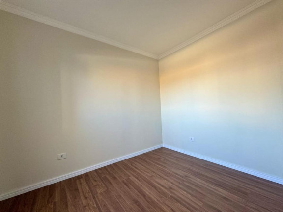 Imagem Casa com 3 Quartos à Venda, 126 m² em Uberaba - Curitiba Imagem Casa com 3 Quartos à Venda, 126 m² em Uberaba - Curitiba